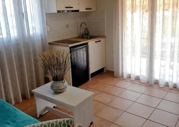 Alexander Appartement *